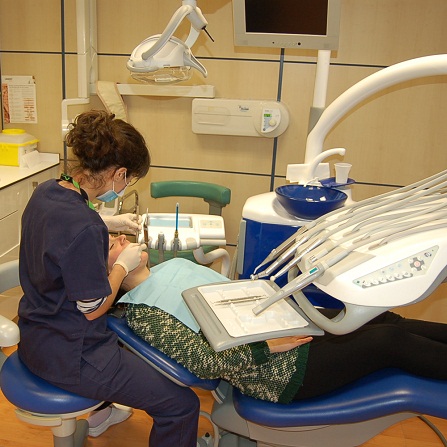 Resultado de imagen de Centro Dental Amezola
